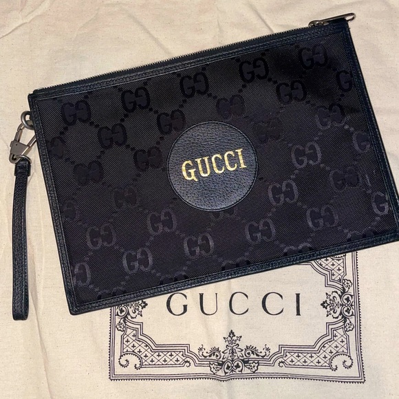 Gucci Wristlet - Picture 1 of 8